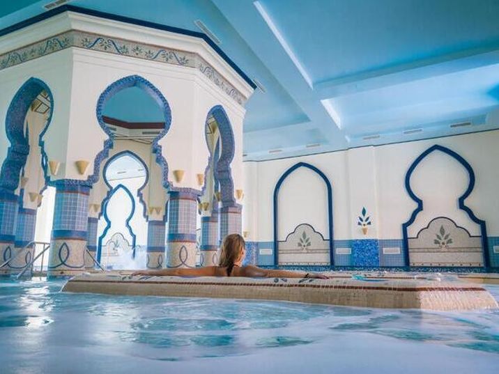 The Cascades Golf Resort, Spa & Thalasso - Piscine interieure