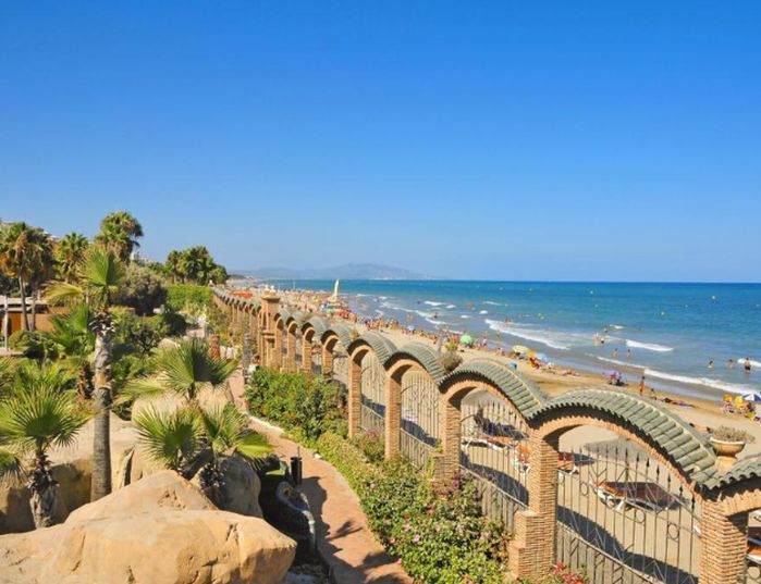 Pontiana Thalasso Hotel  - Acces plage