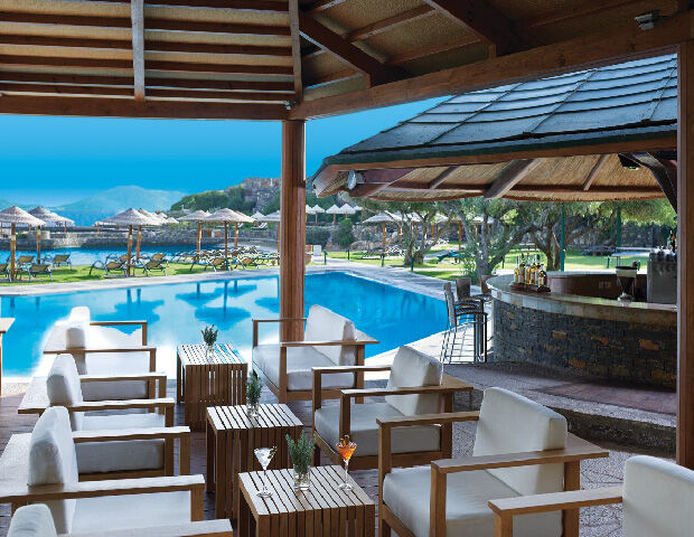 Porto Elounda Golf & Six Senses Spa Resort - Beach lounge