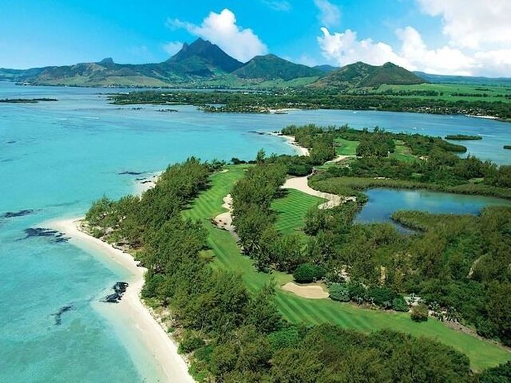 Ambre - Adults only - Golf ile aux cerfs