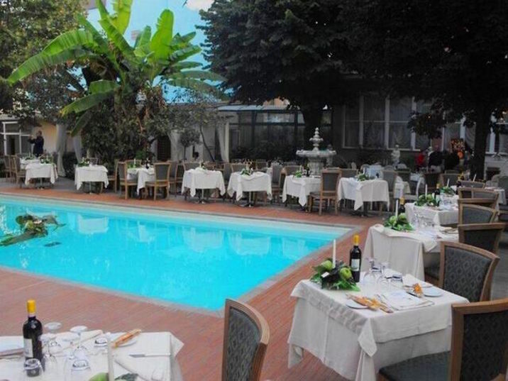 Hôtel Manzoni - Piscine exterieure