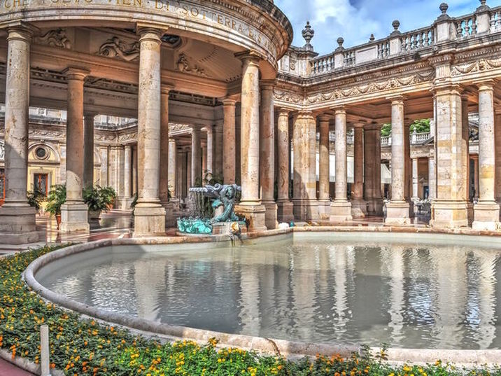 Hôtel Manzoni - Thermes anciens de montecatini terme