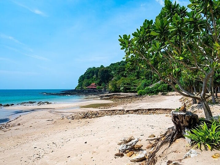 Pimalaï Resort and Spa - Bamboo beach