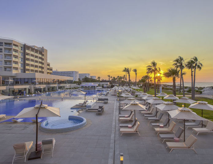 Hilton Skanes Monastir Beach Resort - Piscine exterieure