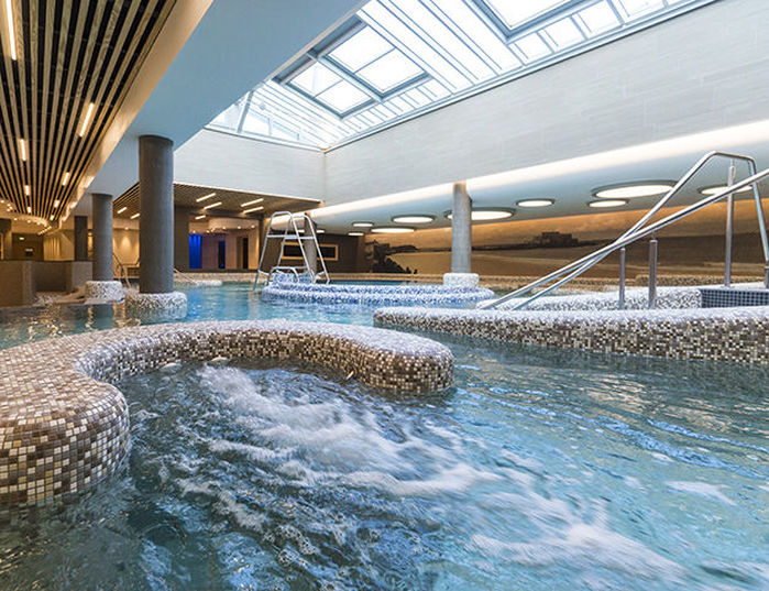 Antinéa - Espace aquatonic des thermes marins