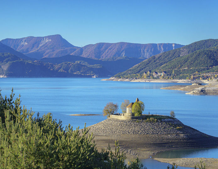 Hôtel les Autanes  - Lac de serre poncon