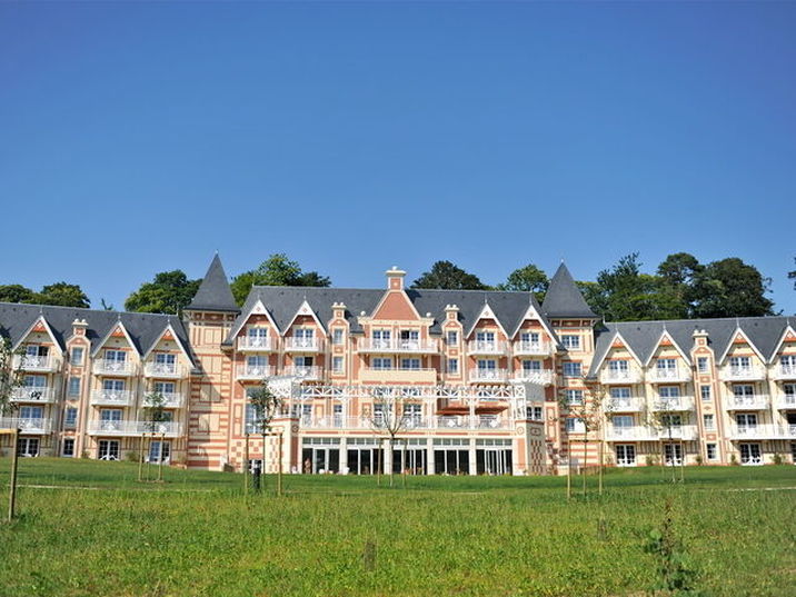B'o resort thermal & spa - Entree b o resort thermal spa