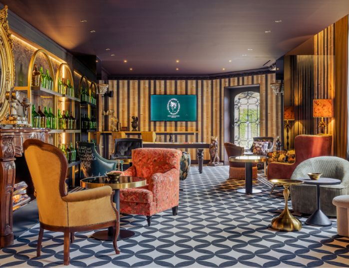 Château Jeanne & The Forest – Château de Montvillargenne  - Social bar