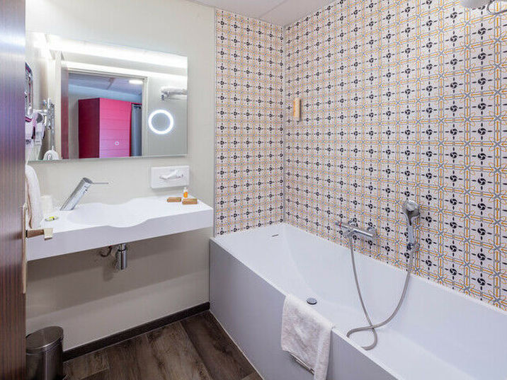 Domaine de l'Esterel - Salle de bain suite confort