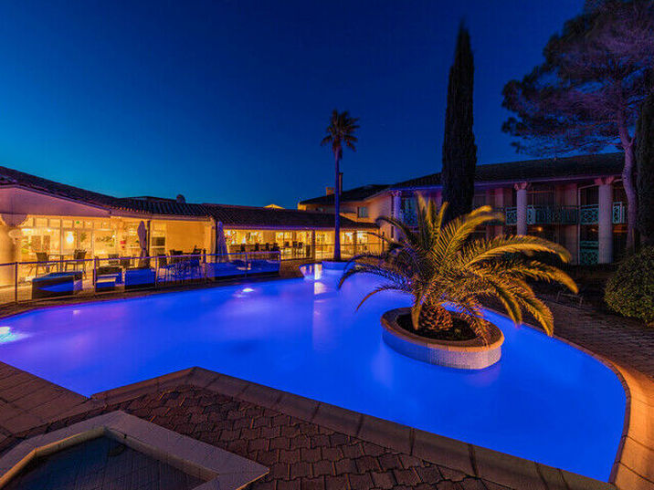 Domaine de l'Esterel - Piscine de nuit