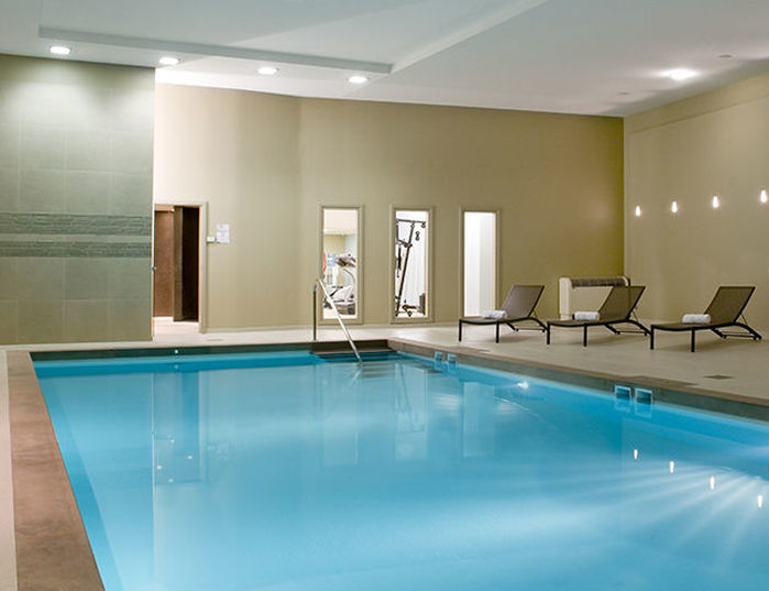 Holiday Inn Mulhouse - Piscine interieure