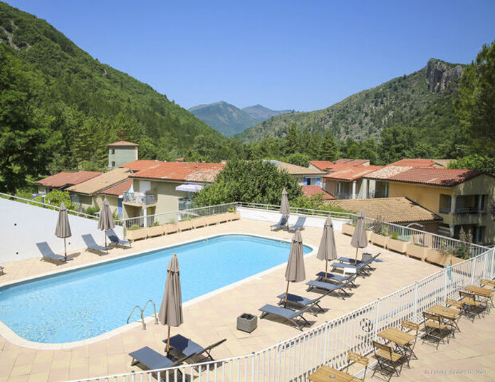 Le Refuge des Sources - Piscine exterieure