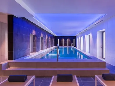 Piscine_interieure