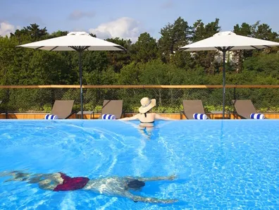 Piscine sur le toit