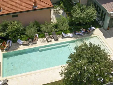 Piscine exterieure