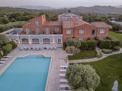 Villa neri