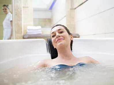 Bain hydromassant