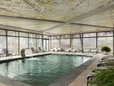 Piscine interieure