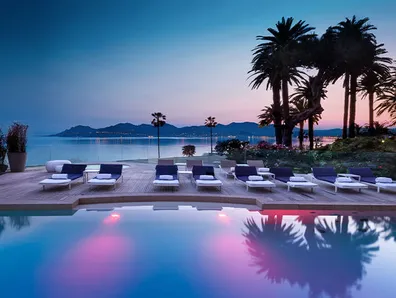 Thermes marins de nuit