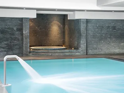 Piscine interieure chauffee