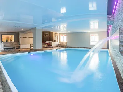 Piscine interieure