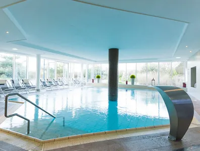 Bassin de relaxation chauffe