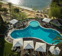 Vue aerienne piscine exterieure
