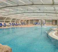 Piscine interieure