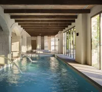 Piscine interieure