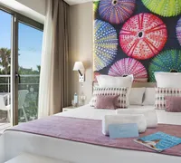 Chambre superieure vue piscine