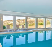 Piscine du spa myoka