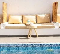 Banquette