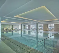 Piscine interieure