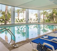 Piscine interieure