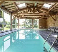 Piscine interieure
