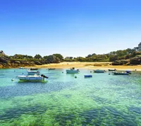 Crique cote de granit rose