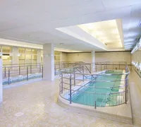 Piscine interieure