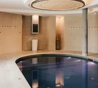 Piscine interieure 