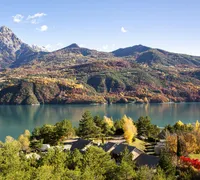Lac de serre poncon