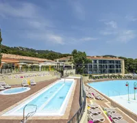 Piscines exterieures