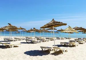 Plage du jaz tour khalef