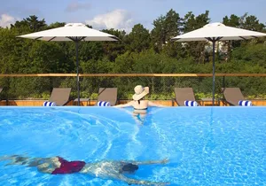 Piscine sur le toit