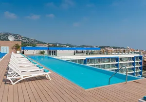 Piscine rooftop