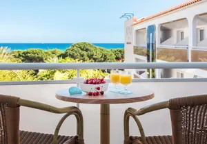 Balcon de la chambre superieure