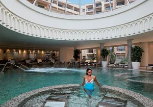 Piscine interieure thalasso marine