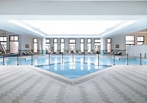 Piscine interieure