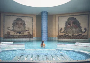 Piscine interieure