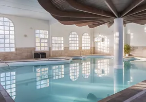 Piscine interieure