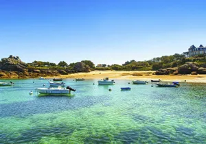 Crique cote de granit rose