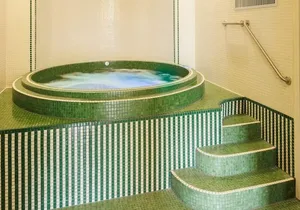  Jacuzzi